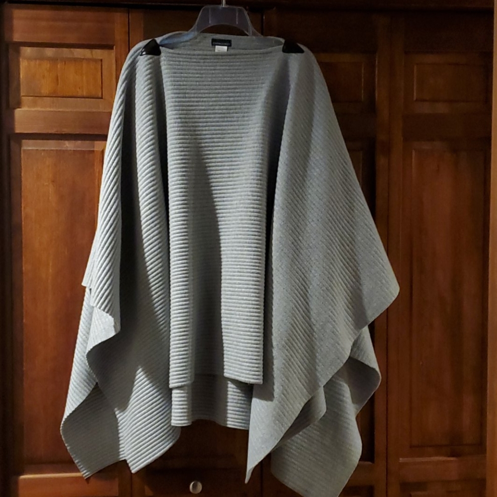 Womens poncho